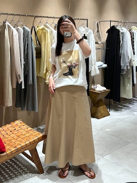 「BABYLONE（バビロン）のWASHコットンフレアスカート（スカート、ベージュ系）」を使った、あおのさん（レディース・164cm）の春コーディネート