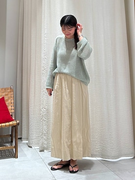 「BABYLONE（バビロン）のリネンレーヨンスカート<セットアップ対応>（スカート、ベージュ系）」を使った、あおのさん（レディース・164cm）の春コーディネート