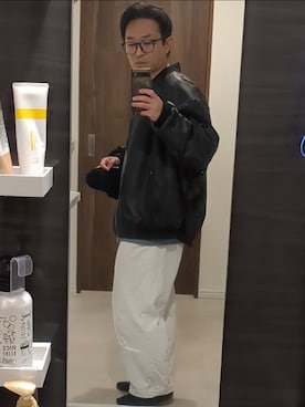 「BROKEN BASE（ブロークンベース）のアイテム」を使った、金欠おじさんさん（メンズ・165cm）の冬コーディネート