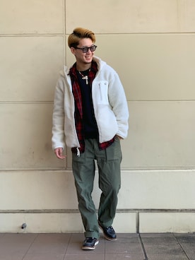 「チェック柄に恋してる」｜「アイテム（カーゴパンツ）」を使った、DAISUKEさん（メンズ・169cm）の冬コーディネート