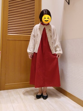 「アイテム（シャツワンピース、レッド系）」を使った、は せ が わさん（レディース・153cm）の秋コーディネート