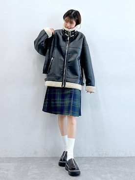 「RAGEBLUE（レイジブルー）のアイテム（ムートンコート）」を使った、やながわこころさん（レディース・167cm）の秋コーディネート