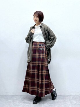「RAGEBLUE（レイジブルー）のアイテム（スカート）」を使った、やながわこころさん（レディース・167cm）の秋コーディネート