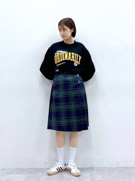 「RAGEBLUE（レイジブルー）のアイテム（スウェット）」を使った、やながわこころさん（レディース・167cm）の秋コーディネート
