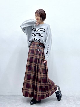 「RAGEBLUE（レイジブルー）のアイテム（スカート）」を使った、やながわこころさん（レディース・167cm）の秋コーディネート