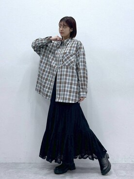 「RAGEBLUE（レイジブルー）のアイテム（シューズ）」を使った、やながわこころさん（レディース・167cm）の冬コーディネート