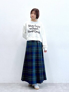 「RAGEBLUE（レイジブルー）のアイテム（スカート）」を使った、やながわこころさん（レディース・167cm）の秋コーディネート