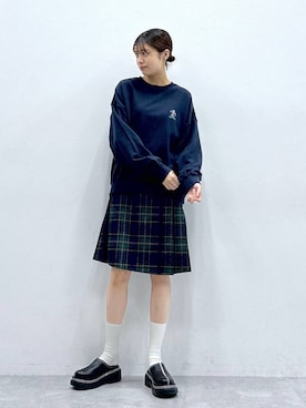 「RAGEBLUE（レイジブルー）のアイテム（ローファー）」を使った、やながわこころさん（レディース・167cm）の秋コーディネート