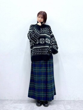 「RAGEBLUE（レイジブルー）のアイテム（スカート）」を使った、やながわこころさん（レディース・167cm）の秋コーディネート