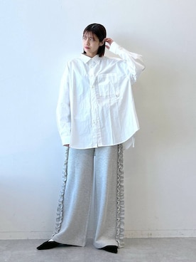 「RAGEBLUE（レイジブルー）のアイテム（スウェットパンツ）」を使った、やながわこころさん（レディース・167cm）の冬コーディネート