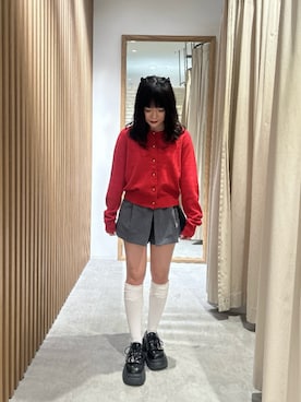 「FREE'S MART（フリーズマート）の◆ハートボタンニットカーディガン（ニット/セーター、レッド系）」を使った、tsubomi0901さん（レディース・144cm）の春コーディネート