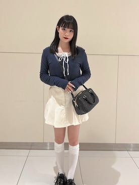 「FREE'S MART（フリーズマート）の◆〈セットアップ対応〉ベルト付きプリーツミニスカート（スカート、ホワイト系）」を使った、tsubomi0901さん（レディース・144cm）の春コーディネート