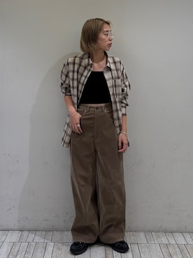 「KBF（ケイビーエフ）のアイテム（その他パンツ）」を使った、chihiroさん（レディース・158cm）の秋コーディネート