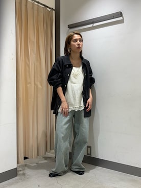 「KBF（ケイビーエフ）のヴィンテージライクレースキャミソール（キャミソール、ホワイト系）」を使った、chihiroさん（レディース・158cm）の春コーディネート