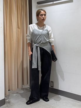 「KBF（ケイビーエフ）のアイテム（カーディガン/ボレロ）」を使った、chihiroさん（レディース・158cm）の秋コーディネート