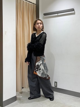 「KBF（ケイビーエフ）のアイテム（スラックス）」を使った、chihiroさん（レディース・158cm）の冬コーディネート