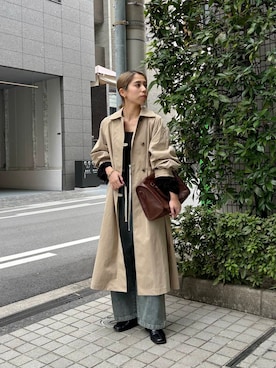 「おでかけ」｜「アイテム（ステンカラーコート）」を使った、chihiroさん（レディース・158cm）の冬コーディネート