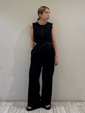 「KBF（ケイビーエフ）のボタンフライワッフルパンツ（その他パンツ、ブラック系）」を使った、chihiroさん（レディース・158cm）の夏コーディネート