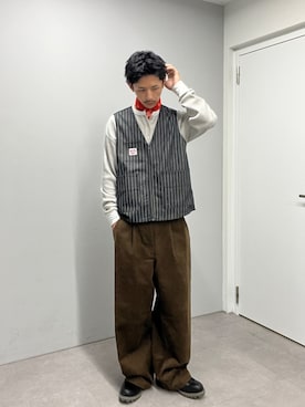 「CIAOPANIC（チャオパニック）のストライプデニムベスト（ベスト、ブラック系）」を使った、Shota Matsuokaさん（メンズ・180cm）の夏コーディネート