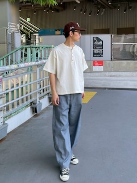 「CIAOPANIC（チャオパニック）のストライプカーブデニムパンツ（Denim pants、ブルー系）」を使った、Shota Matsuokaさん（メンズ・180cm）の春コーディネート