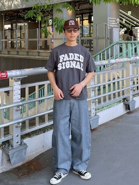「CIAOPANIC（チャオパニック）のグランジフェルトロゴTシャツ（T Shirts、グレー系）」を使った、Shota Matsuokaさん（メンズ・180cm）の春コーディネート