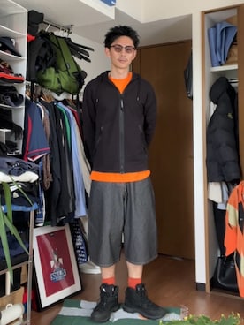 「CIAOPANIC（チャオパニック）の【cian denim/シアンデニム】バギーワイドデニムショーツ/ハーフパンツ（デニムパンツ、ブラック系）」を使った、Shota Matsuokaさん（メンズ・180cm）の冬コーディネート