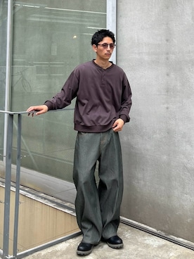 「CIAOPANIC（チャオパニック）のヘンリーネックスウェット（Tシャツ/カットソー、グレー系）」を使った、Shota Matsuokaさん（メンズ・180cm）の秋コーディネート