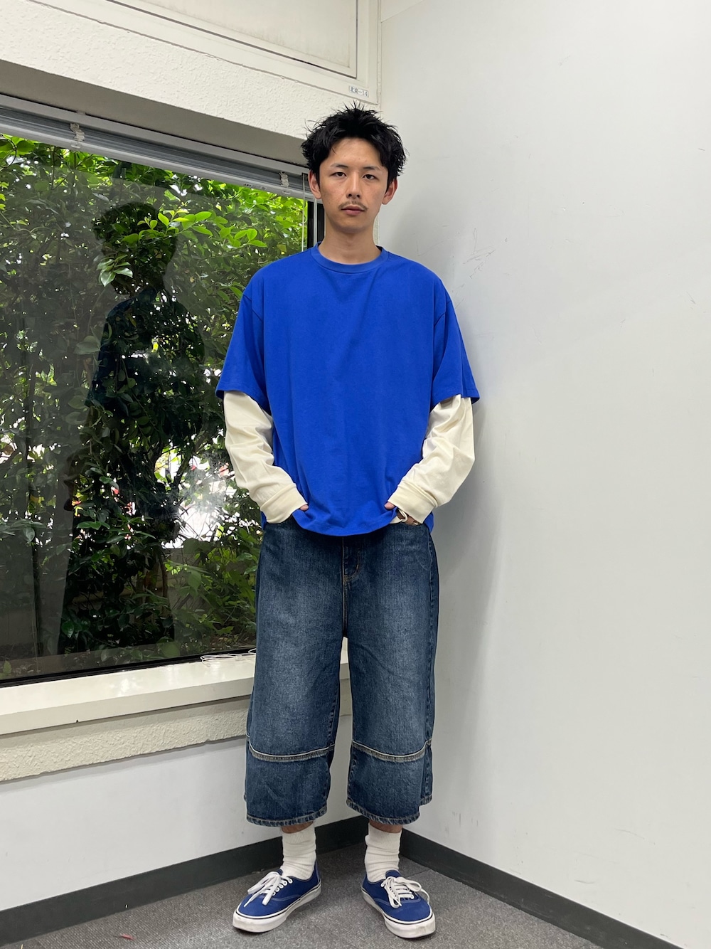 「CIAOPANICのヘビーウェイトボックスシルエットTシャツ（Tシャツ/カットソー、ブルー系）」を使った、Shota Matsuokaさん（メンズ・180cm）の夏コーディネートの1枚目の写真