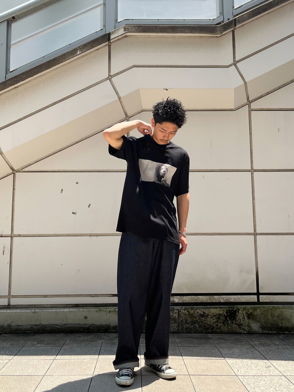 「夏コーデ、シンプル、おしゃれさんと繋がりたい、今日のコーデ、休日コーデ、大人コーデ、黒」｜「Carhartt WIPのアイテム（Tシャツ/カットソー、ブラック系）」を使った、Shota Matsuokaさん（メンズ・180cm）の夏コーディネートの1枚目の写真