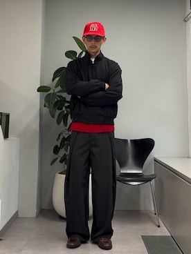 「CIAOPANIC（チャオパニック）の無差別スラックス（その他パンツ、ブラック系）」を使った、Shota Matsuokaさん（メンズ・180cm）の秋コーディネート