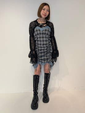 「jouetie（ジュエティ）のストレッチレースアップロングブーツ（ブーツ、ブラック系）」を使った、RINOさん（レディース・156cm）の春コーディネート