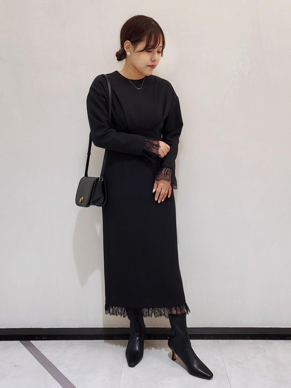 styling/ 神崎恵さん着用ワンピース　Octagram Dress 66cd013-76366-01b.jpg