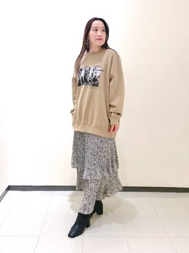 「コンサバ」｜「アイテム（スウェット）」を使った、あいさん（レディース・156cm）の秋コーディネート