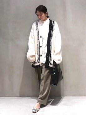 「FEMME」｜「アイテム（スラックス）」を使った、SHOKOさん（レディース・159cm）の秋コーディネート