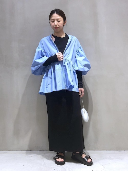 セール】【再入荷・新色追加・サステナブル】ペプラムジップブラウス