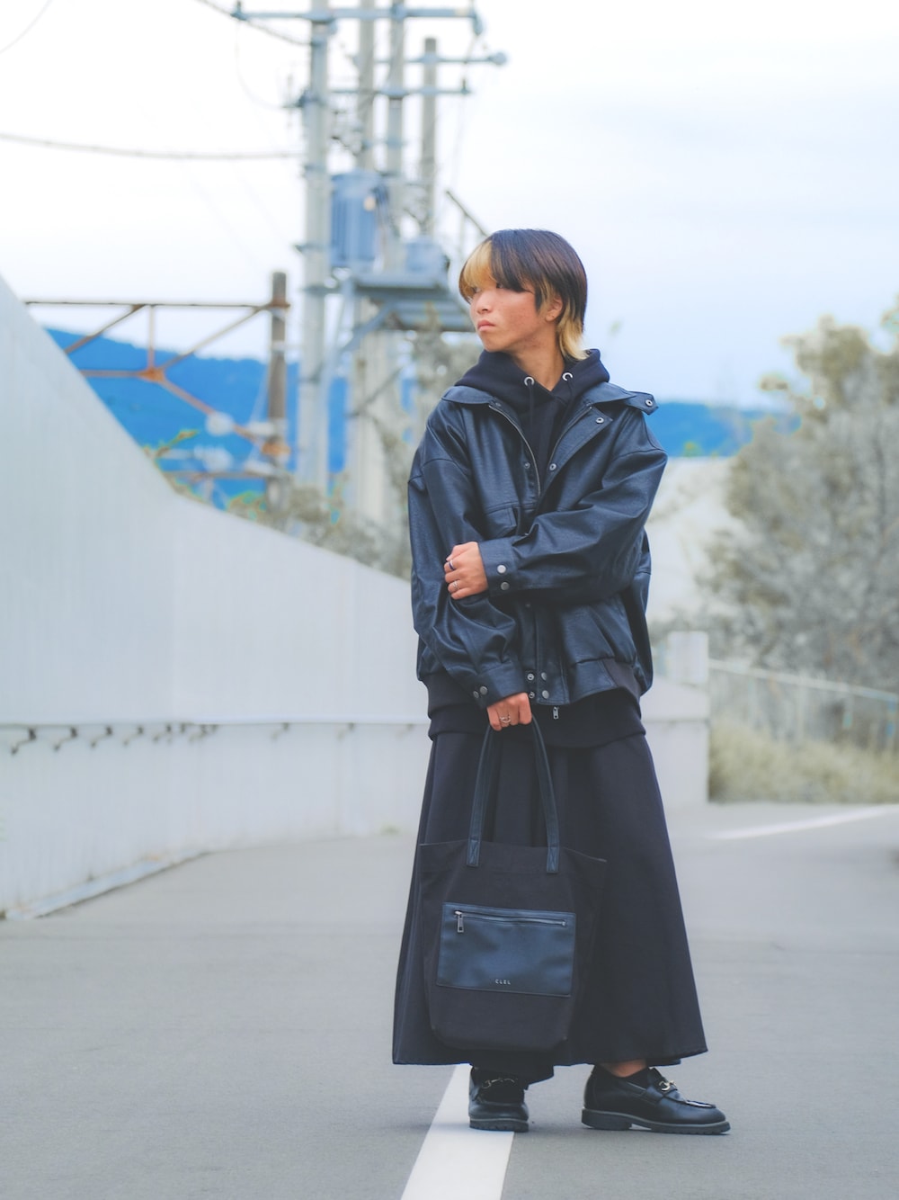 「シンプル、CLEL、ADRER、KUUUPY、袴パンツ、ブルゾン、レザー、学生コーデ、高校生コーデ。、デート服」｜「CLELの【CLEL】Vintage Design Fake Leather Blouson/ヴィンテージデザイン フェイクレザー ブルゾン（ブルゾン、ブラック系）」を使った、だおん。さん（メンズ・162cm）の冬コーディネートの1枚目の写真