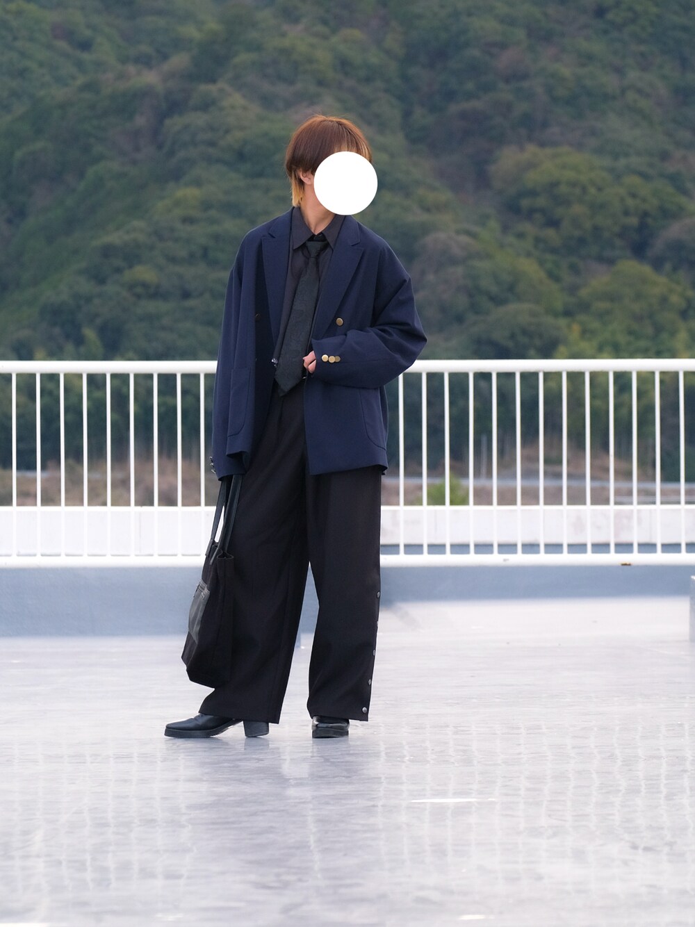 「オトナカジュアル、シャツスタイル、綺麗めコーデ、学生コーデ、おとなコーデ、社会人、今日のコーデ、デート服、デート、低身長コーデ、CLEL、HARE、RAGEBLUE」｜「RAGEBLUEのライトPE/ネイビーブレザージャケット（テーラードジャケット、ブルー系）」を使った、だおん。さん（メンズ・162cm）の冬コーディネートの1枚目の写真