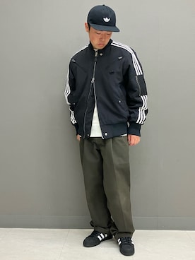 「アディダスオリジナルス」｜「アイテム（ダウンジャケット/コート）」を使った、NTさん（メンズ・166cm）の冬コーディネート