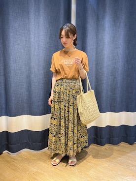 「Samansa Mos2 blue（サマンサモスモスブルー）のアイテム（トップス、オレンジ系）」を使った、いしいさん（レディース・158cm）の夏コーディネート