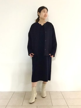 「ネイビー」｜「アイテム（ノーカラーコート）」を使った、tsuttyiさん（レディース・156cm）の冬コーディネート