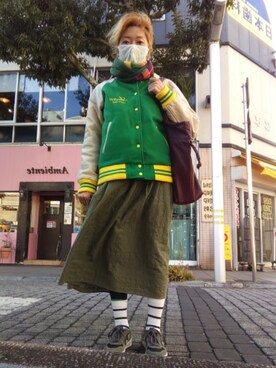 「アイテム（マフラー）」を使った、ほりいかなさん（レディース・164cm・30代）の冬コーディネート