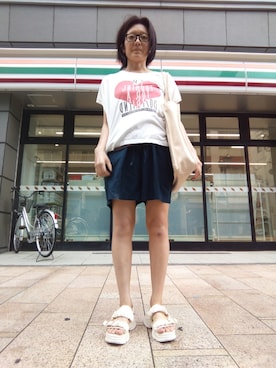 「アイテム（チノパンツ）」を使った、ほりいかなさん（レディース・164cm・30代）の夏コーディネート