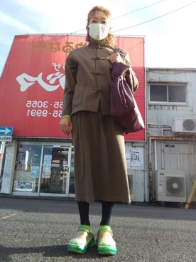 「アイテム（サンダル）」を使った、ほりいかなさん（レディース・164cm・30代）の冬コーディネート