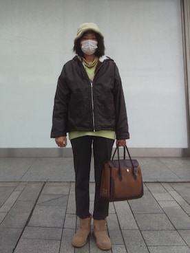 「アイテム（ビジネスバッグ）」を使った、ほりいかなさん（レディース・164cm）の秋コーディネート
