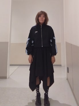 「アイテム（その他アウター）」を使った、ほりいかなさん（レディース・164cm・30代）の秋コーディネート