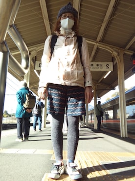 「アイテム（マウンテンパーカー）」を使った、ほりいかなさん（レディース・164cm）の冬コーディネート