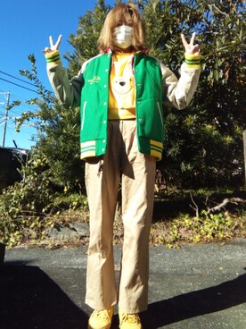 「アイテム（チノパンツ）」を使った、ほりいかなさん（レディース・164cm・30代）の冬コーディネート