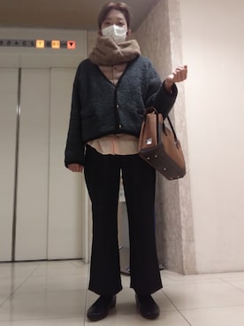 「アイテム（ノーカラージャケット）」を使った、ほりいかなさん（レディース・164cm）の秋コーディネート