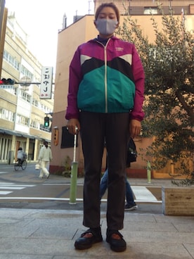 「アイテム（マウンテンパーカー）」を使った、ほりいかなさん（レディース・164cm）の冬コーディネート