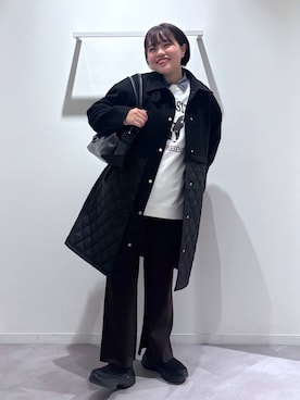 「アイテム（ステンカラーコート）」を使った、めいめいさん（レディース・160cm・20代）の秋コーディネート